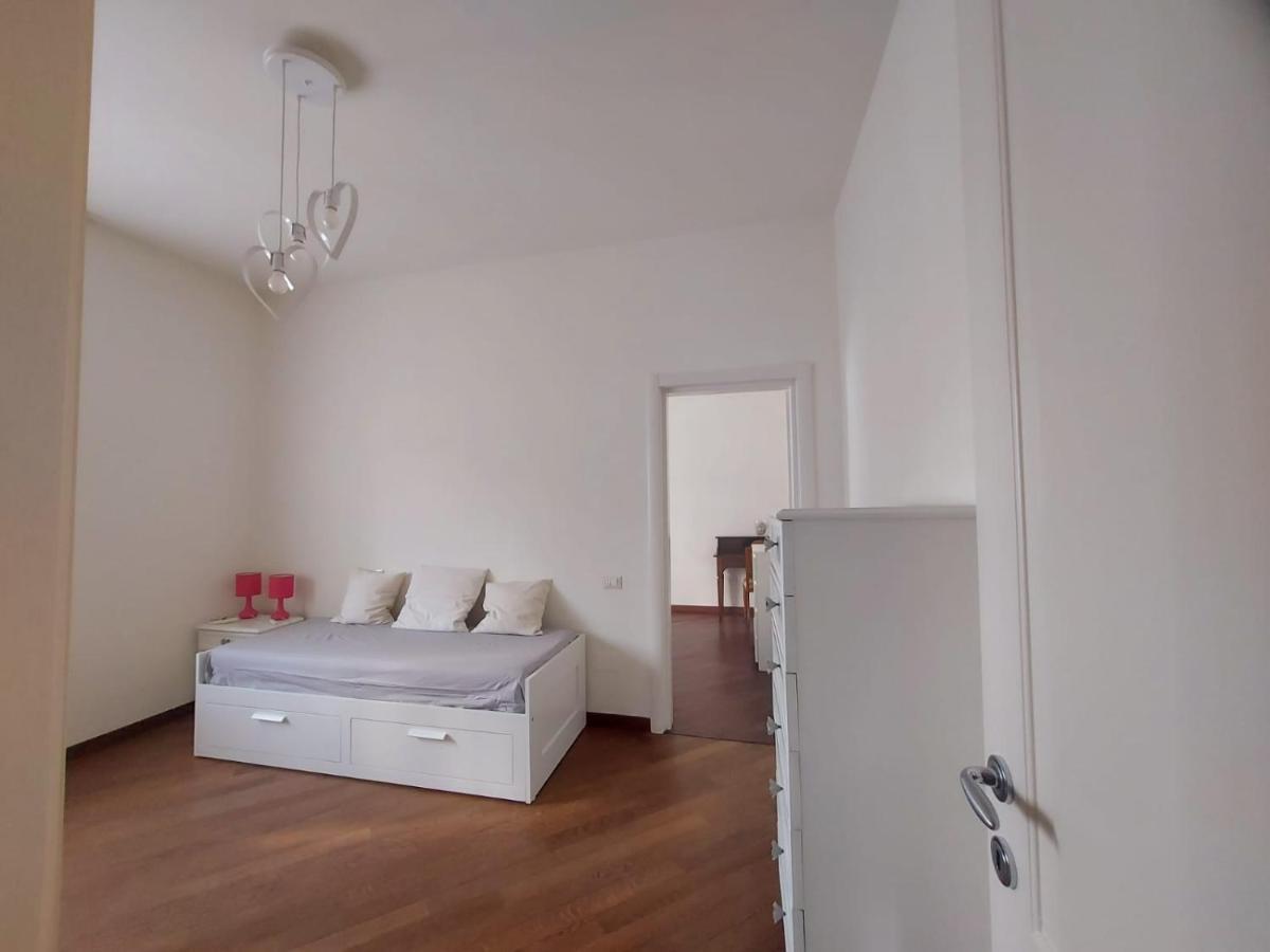 Appartamento 3 Cuori Terni Luaran gambar